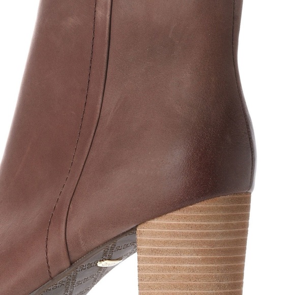 Vionic Kennedy Brown Dark Leather Heeled Ankle Booties, Women’s Size 11 - Picture 12 of 16